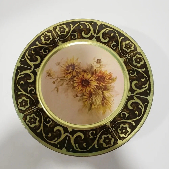 Vintage Round Green  Brown/Gold Sunflower Meister Cookie/Candy Tin. - Picture 1 of 7